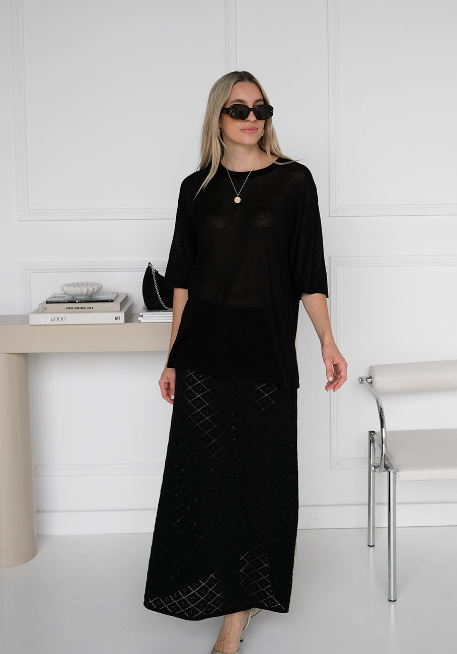 Miann &amp; Co Womens - Stylish Sheer Knit T-Shirt - Versatile Black