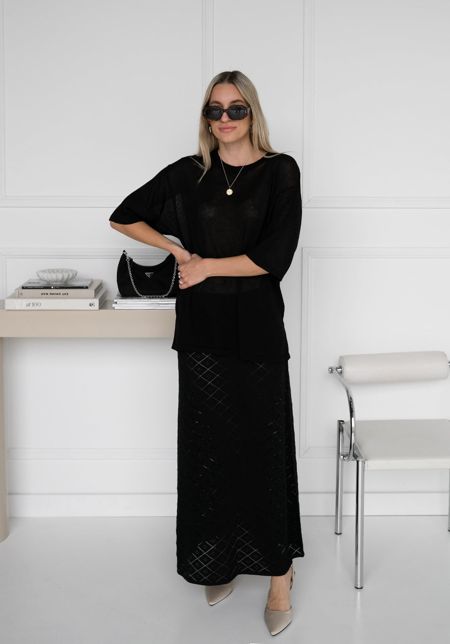 Miann & Co Womens - Stylish Sheer Knit T-Shirt - Versatile Black