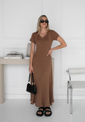 Miann & Co Womens - Lily Short Sleeve V-Neck Ribbed Maxi Dress - Café au Lait