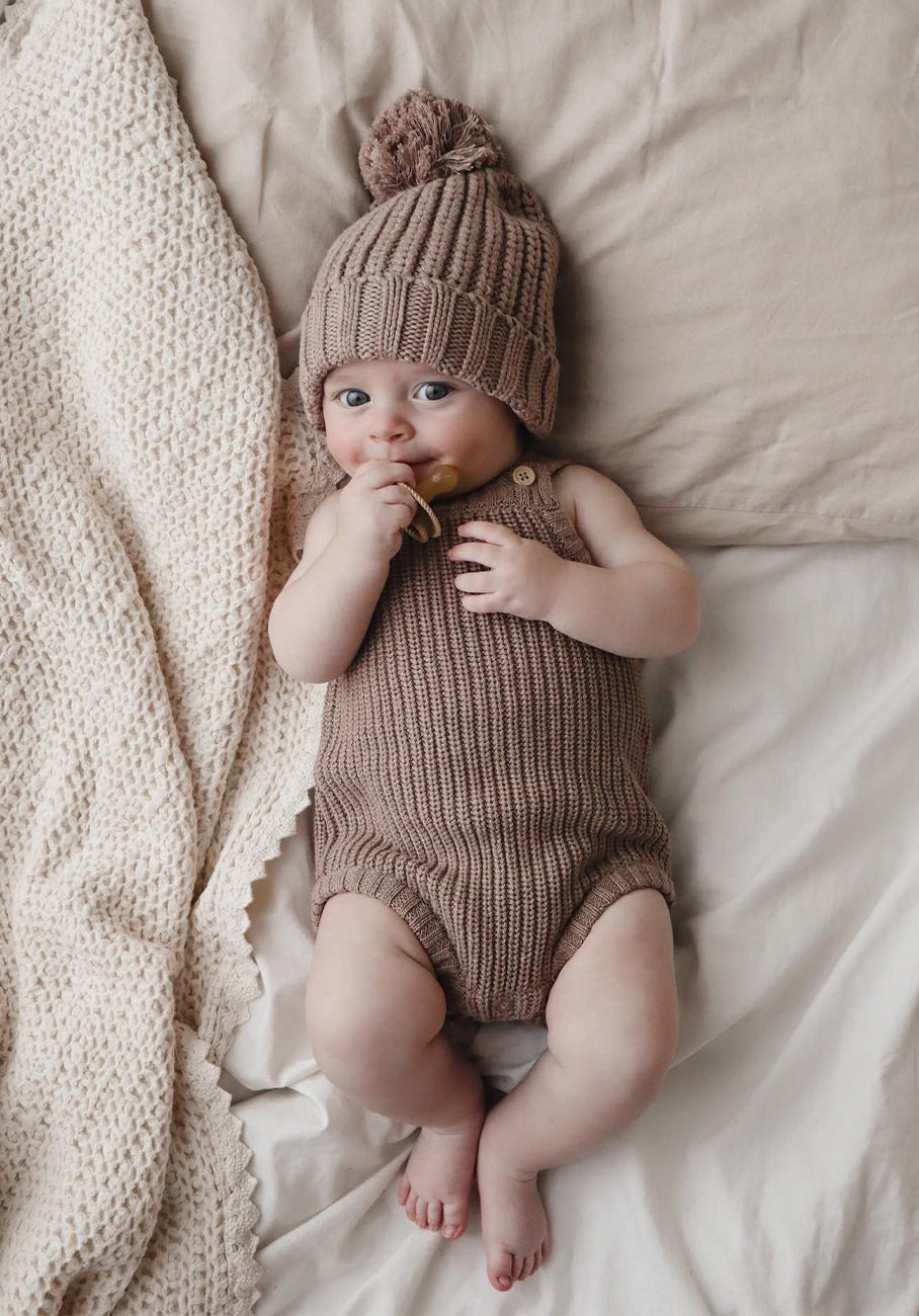 Miann &amp; Co Baby - Chunky Knit Strap Bodysuit - Taupe